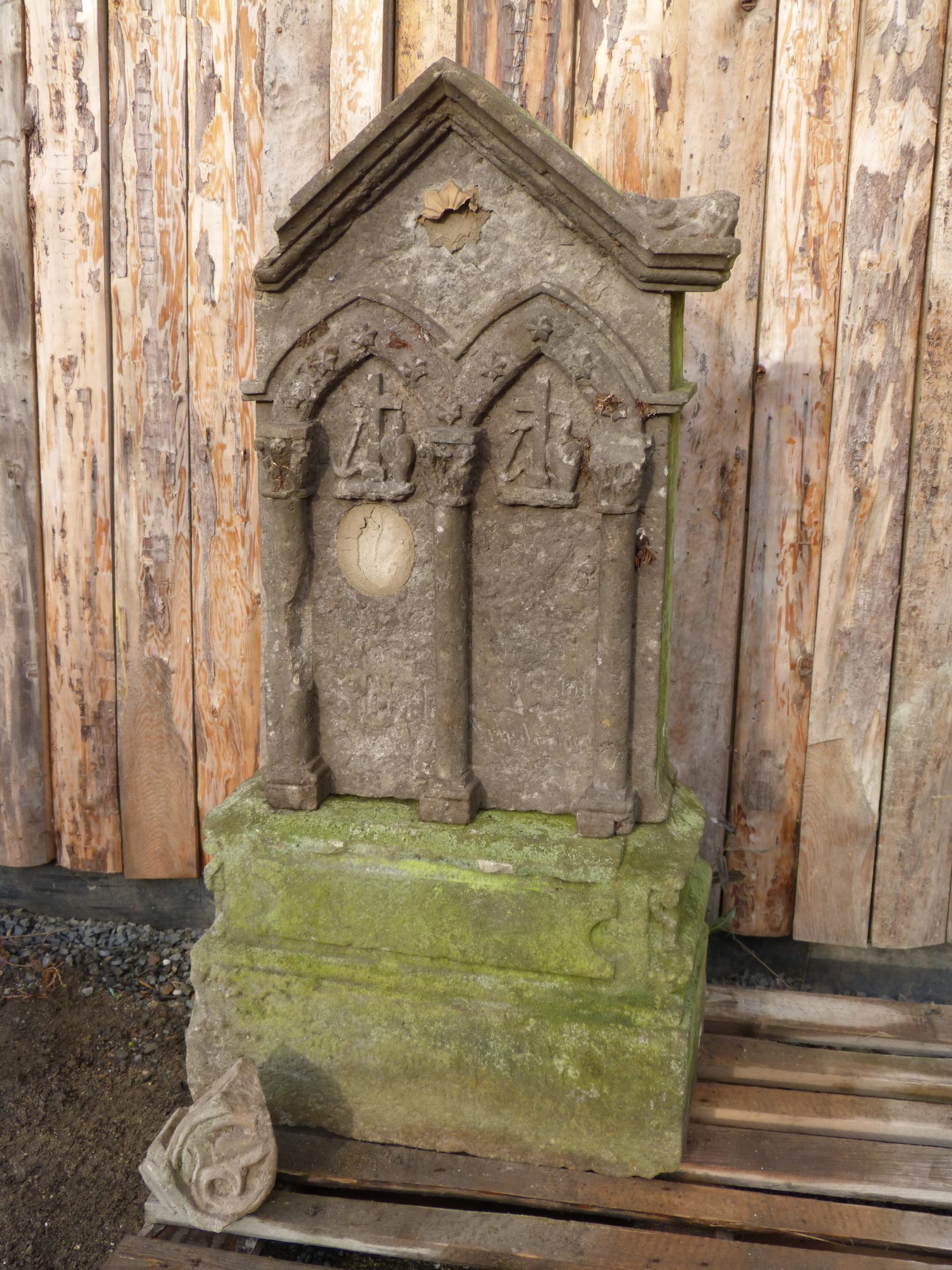 V ateliéru v Nečtinech